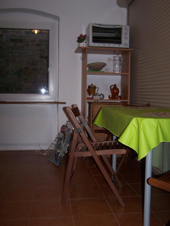 Film Hostel Познань Номер фото