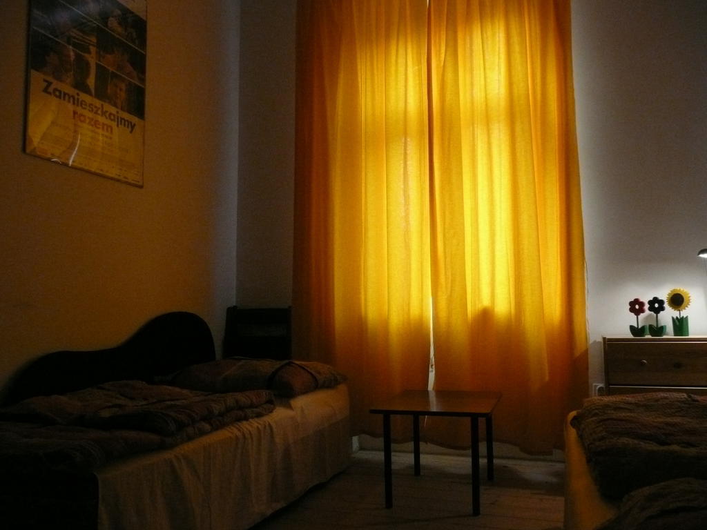 Film Hostel Познань Экстерьер фото