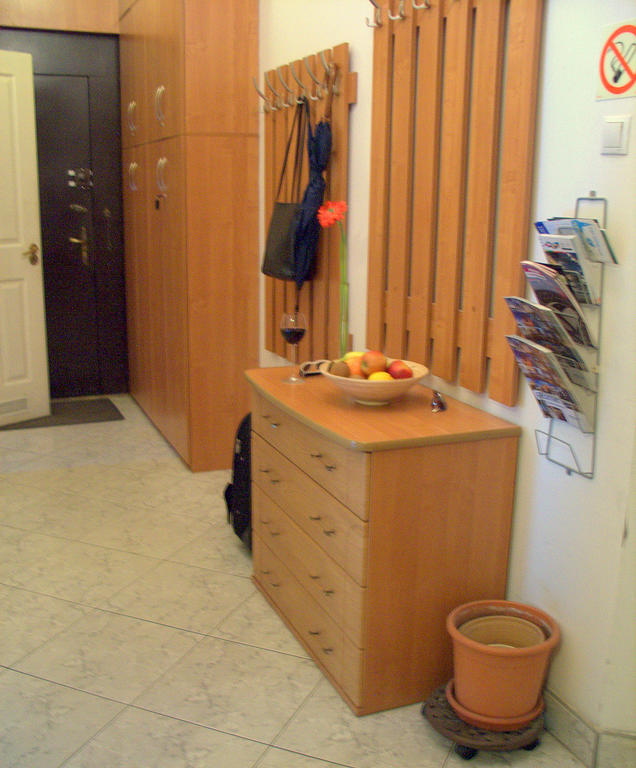 Film Hostel Познань Экстерьер фото